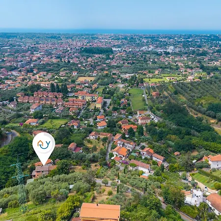 Aurora With Sea View Villa Seravezza